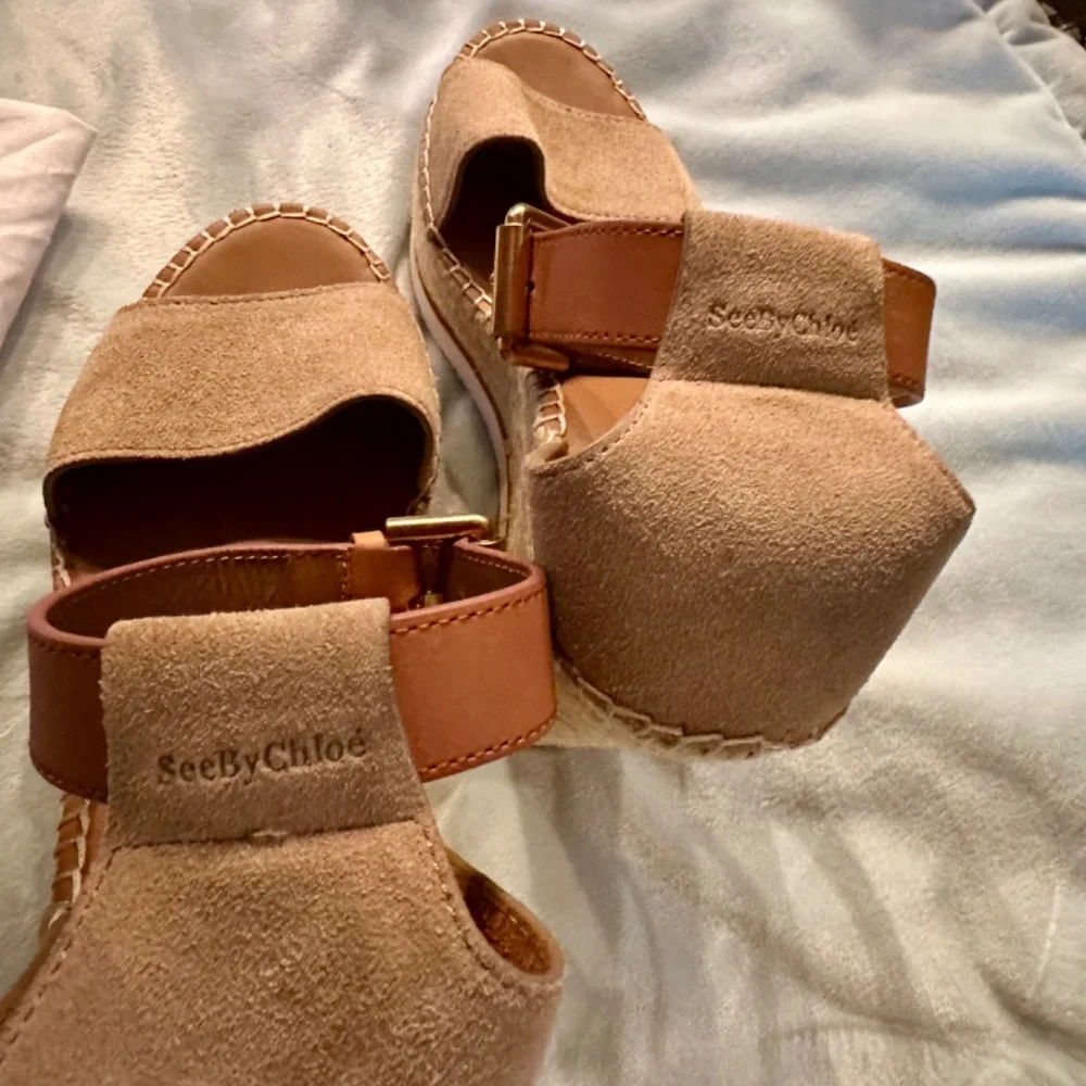 See By Chloe suede espadrille wedge sandal size 8